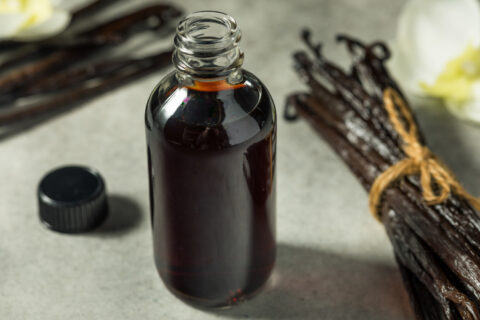 Pure liquid vanilla extract