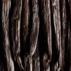 Premium gourmet vanilla beans from Uganda for baking, cooking, and dessert making