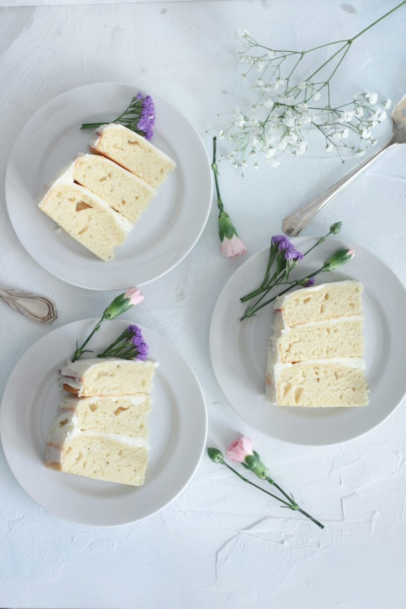 unsplash_12_vanilla-cake-flatlay
